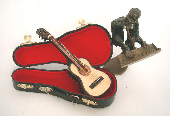 Clarina Music Miniatura kytara + kufřík