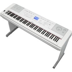 Yamaha Digitální portable piano DGX-660 WH