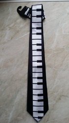 Kravata polyester s motivem klaviatury